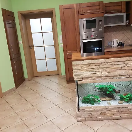 Apartman V Aleji Slavkov u Brna Exterior photo